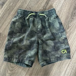Gap Kids boys quick dry shorts size xs